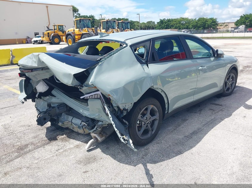 Vin: 3kpft4de0te285373, lot: 46670940, kia k4 lxs 20264