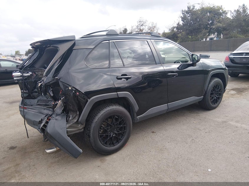 TOYOTA RAV4 - zdjęcie 4