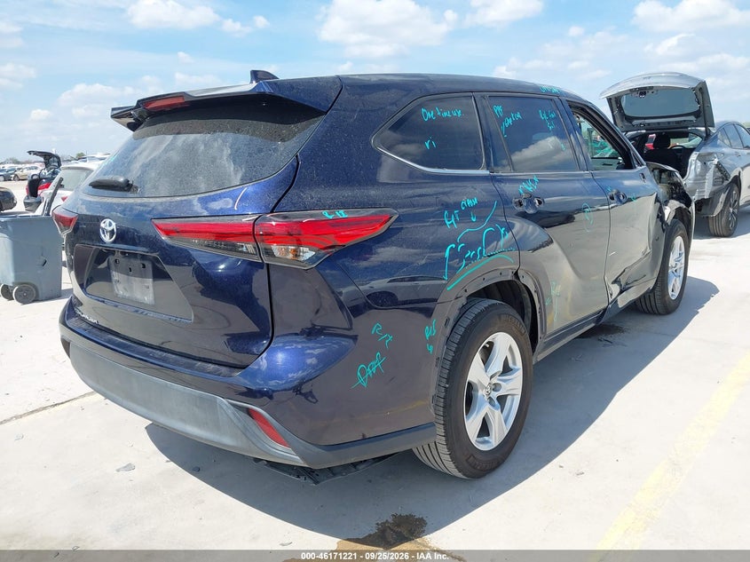 TOYOTA HIGHLANDER - zdjęcie 4