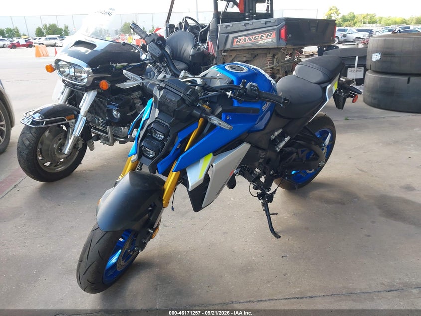 SUZUKI GSX-S1000 2023
