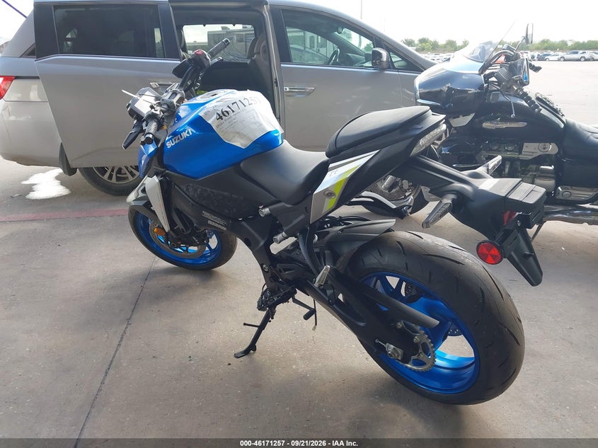 SUZUKI GSX-S1000 2023