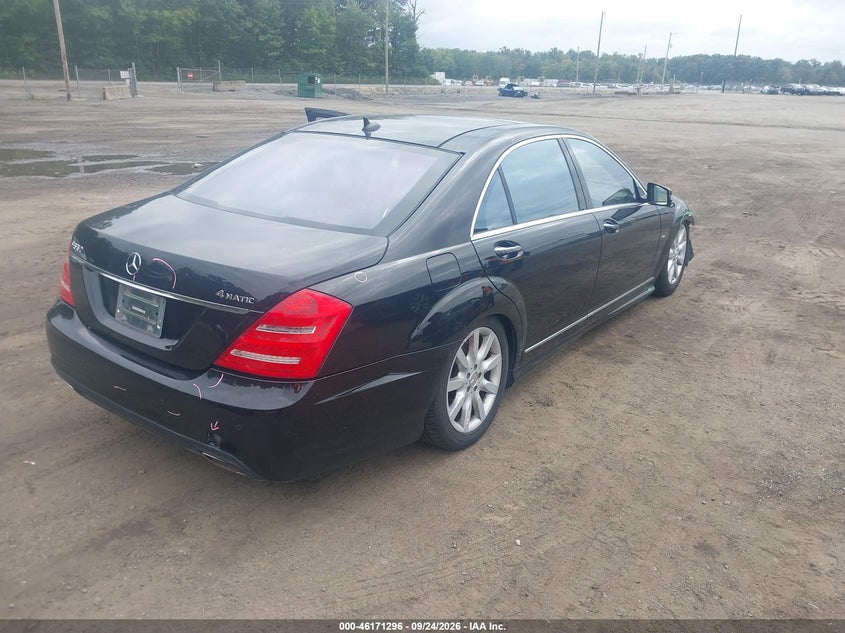 Vin: wddng9eb6ca457173, lot: 46671138, mercedes-benz s 550 4matic 20124