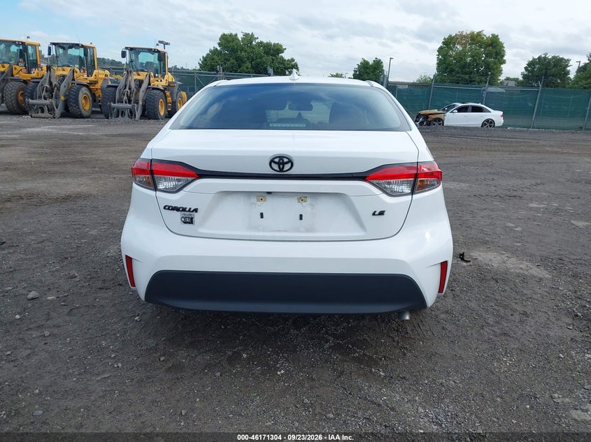 TOYOTA COROLLA - zdjęcie 16