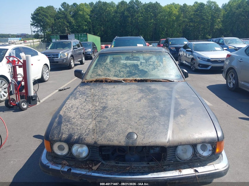 Фото 6 - BMW 740