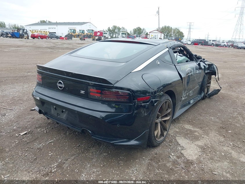 Vin: jn1bz4bh4rm363791, lot: 46671332, nissan z performance manual 20244
