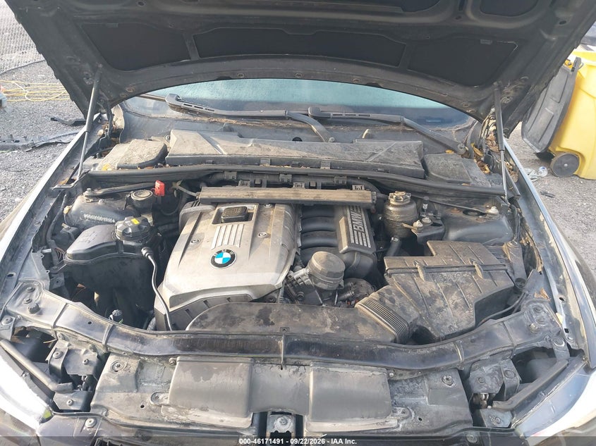 2006 BMW 325I · Фото 10