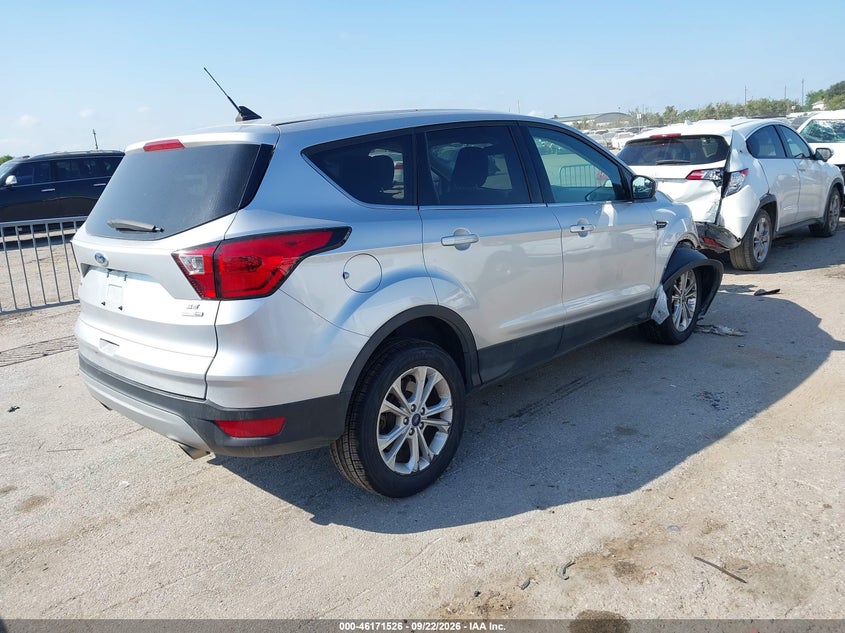 Vin: 1fmcu9g94kuc08996, lot: 46671368, ford escape se 20194