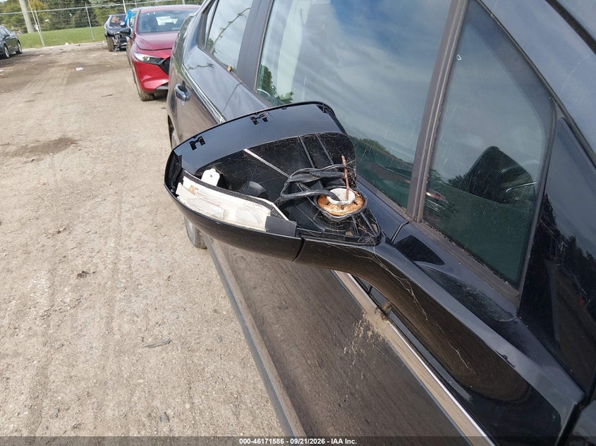 CHEVROLET VOLT 2013 VIN 1G1RA6E49DU133317
