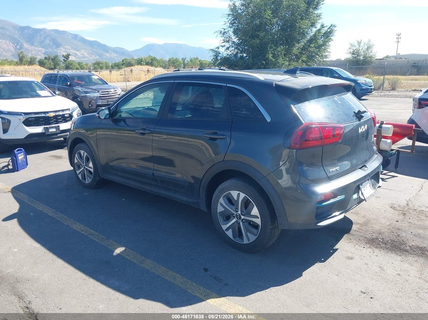 Vin: kndcc3lg1n5144522, lot: 46671480, kia niro ev ex 20223