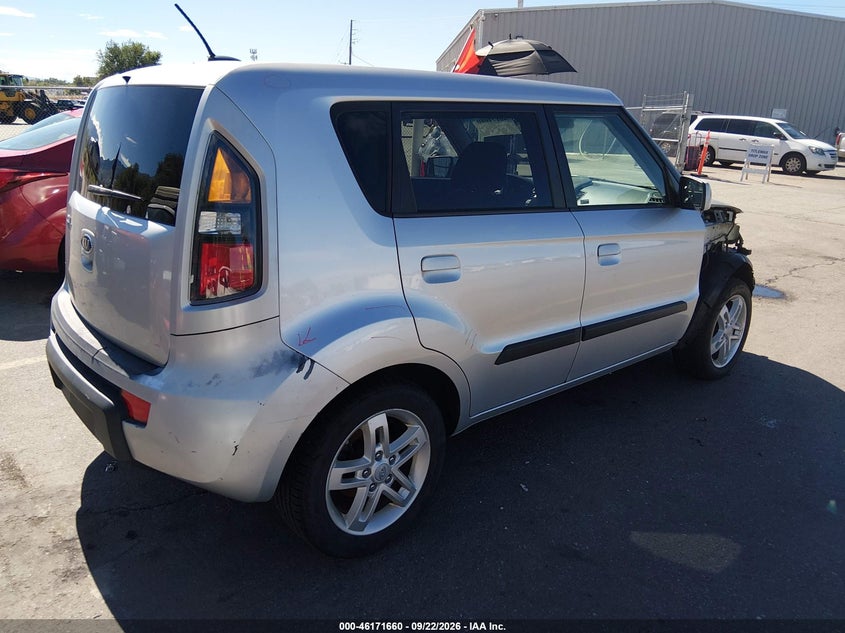 Vin: kndjt2a24a7703083, lot: 46671502, kia soul + 20104
