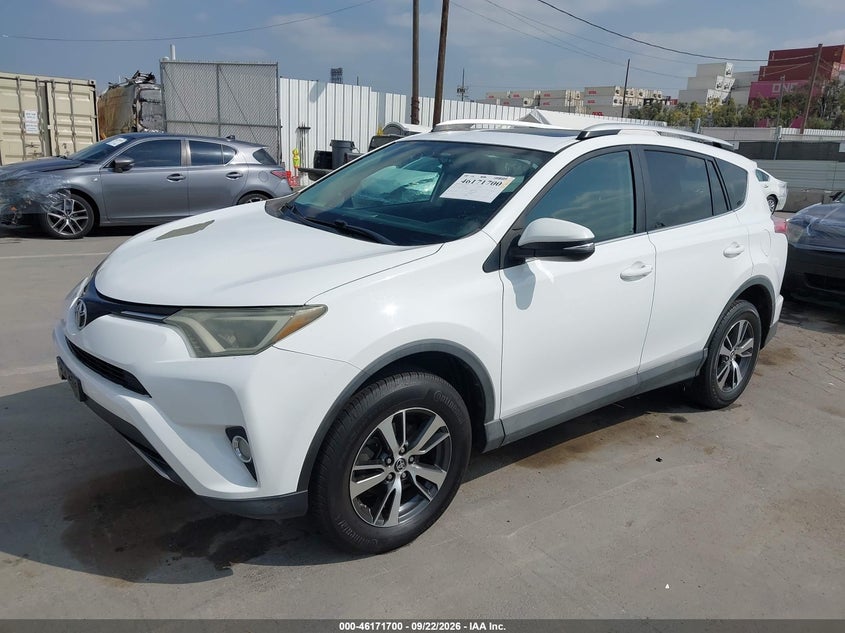 2016 Toyota RAV 4, Викрадення, IAAI, VIN 2T3WFREV7GW242629 — фото 2