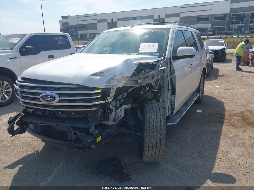 Vin: 1fmju1ht9kea85824, lot: 46671565, ford expedition xlt 20192