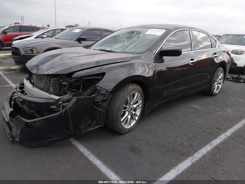 Vin: 1n4al3ap2jc155132, lot: 46671671, nissan altima 2.5 s 20182