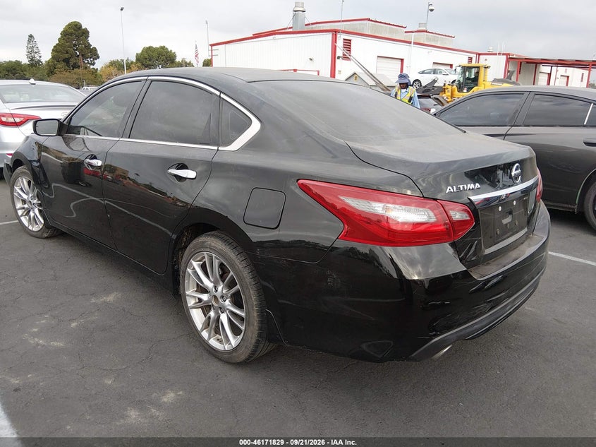 Vin: 1n4al3ap2jc155132, lot: 46671671, nissan altima 2.5 s 20183