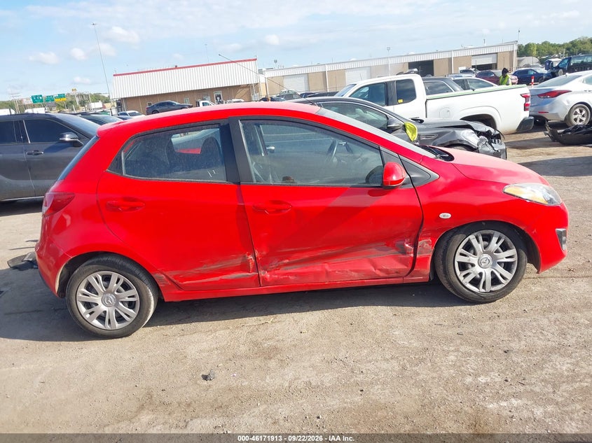 2011 MAZDA MAZDA2 SPORT · Фото 13
