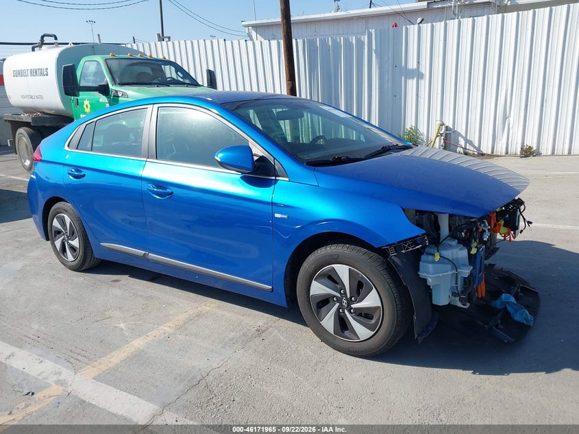 Vin: kmhc75lc7hu057176, lot: 46671807, hyundai ioniq hybrid sel 2017 img_1