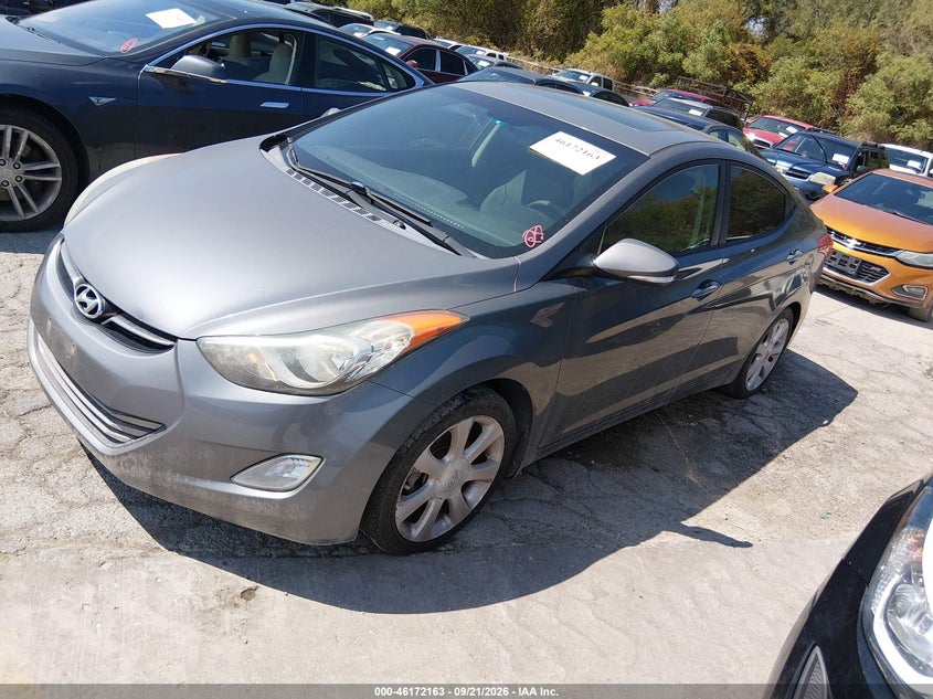 2013 Hyundai Elantra, Normal Wear & Tear, IAAI, VIN 5NPDH4AE2DH160241 — photo 2