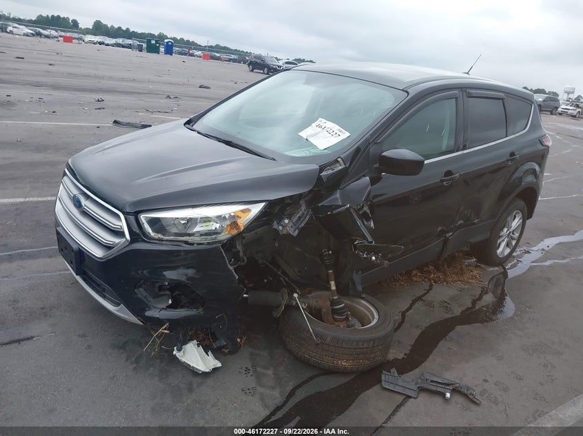 Vin: 1fmcu9g97hua10230, lot: 46672069, ford escape se 20172