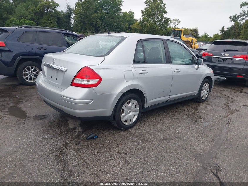 2011 NISSAN VERSA auction photo 4