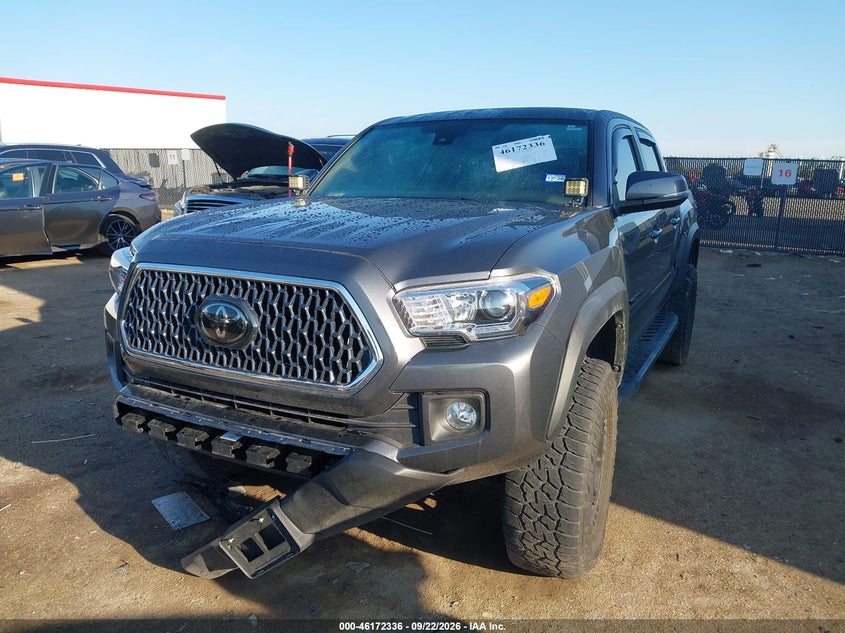 Vin: 5tfaz5cn7jx066102, lot: 46672178, toyota tacoma trd off road 20182