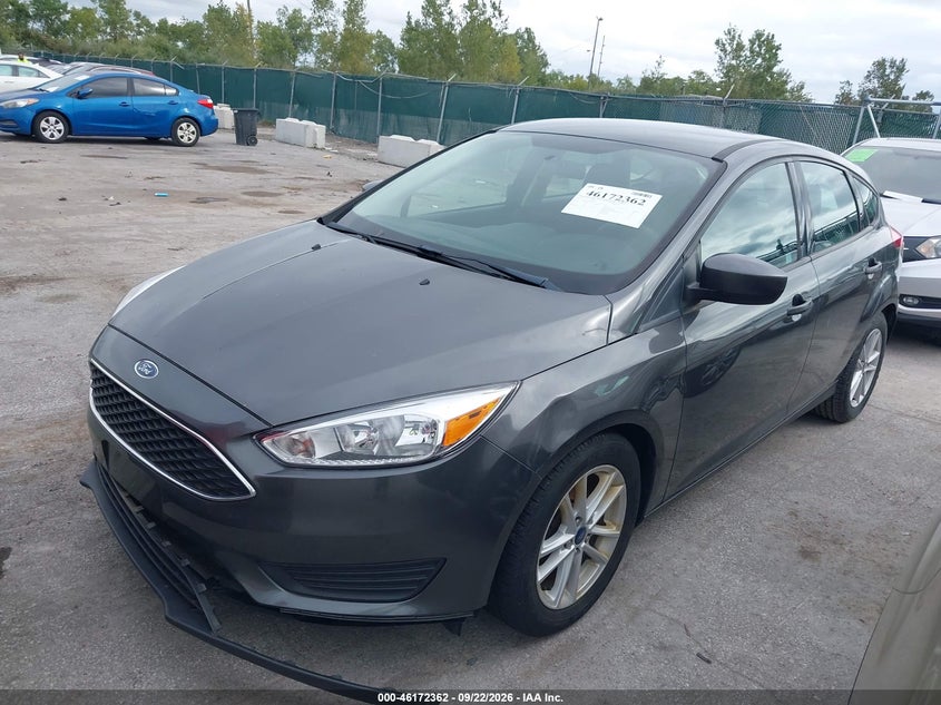 Vin: 1fadp3k22jl250245, lot: 46672204, ford focus se 20182