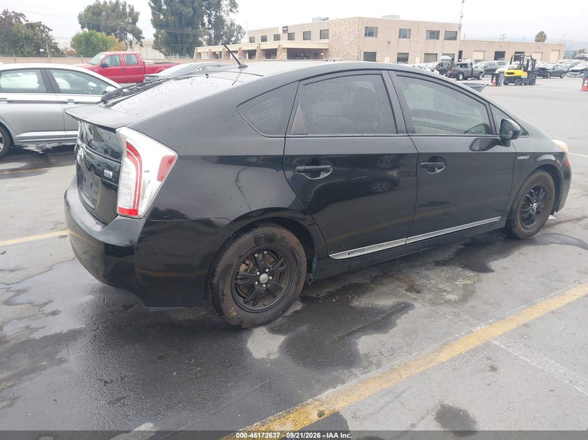 Vin: jtdkn3du4f1897271, lot: 46672480, toyota prius two 20154
