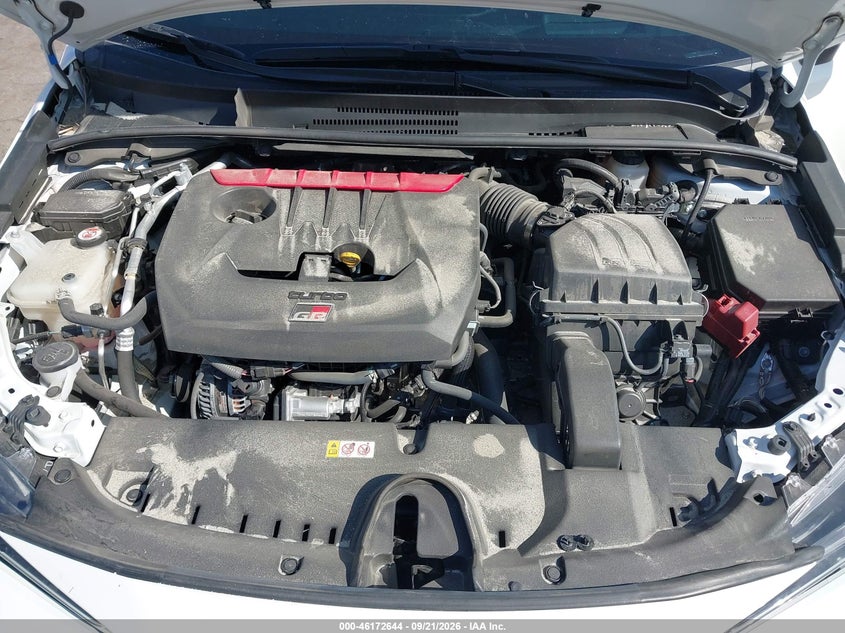 2025 TOYOTA GR COROLLA PREMIUM PLUS · Photo 10