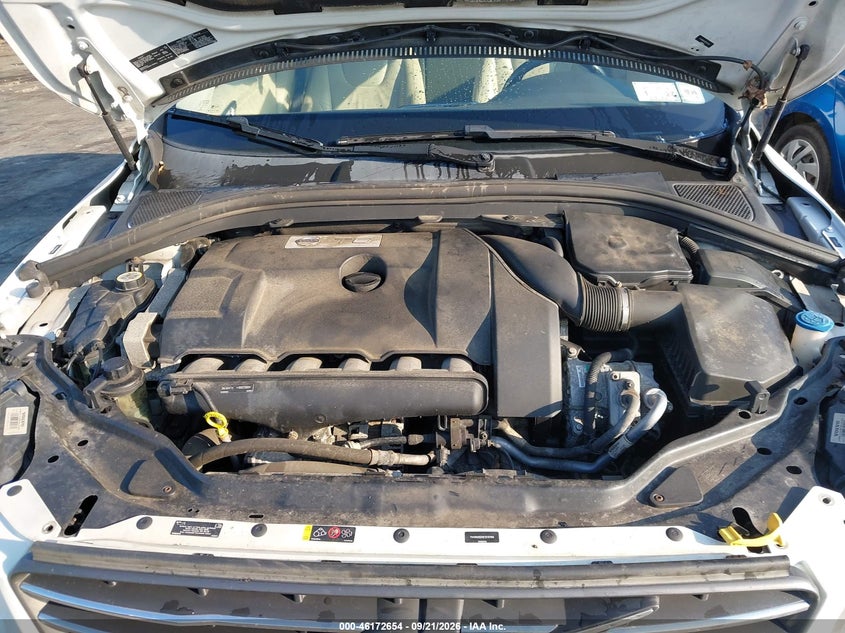 VOLVO XC60 2014 VIN YV4902DZXE2512109