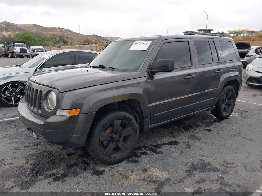 2016 Jeep Patriot Latitude, Обычный износ, IAAI, VIN 1C4NJPFA7GD582211 — фото 2