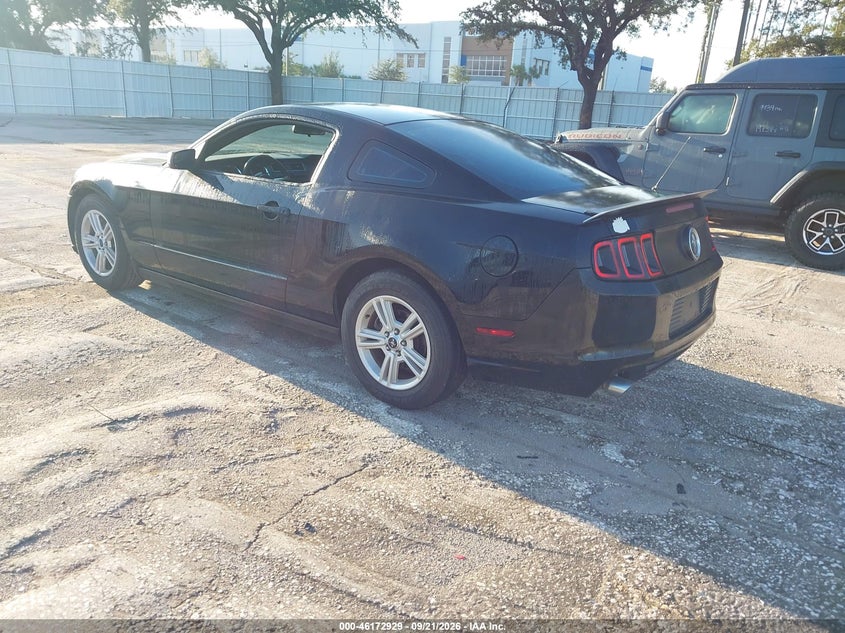 Vin: 1zvbp8am0d5256438, lot: 46672772, ford mustang v6 20133