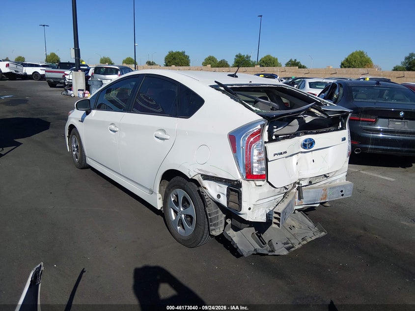 Vin: jtdkn3du9d5701766, lot: 46672883, toyota prius three 20133