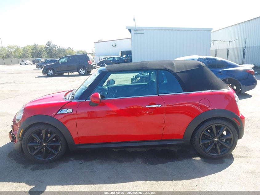 2011 MINI COOPER S · Фото 15