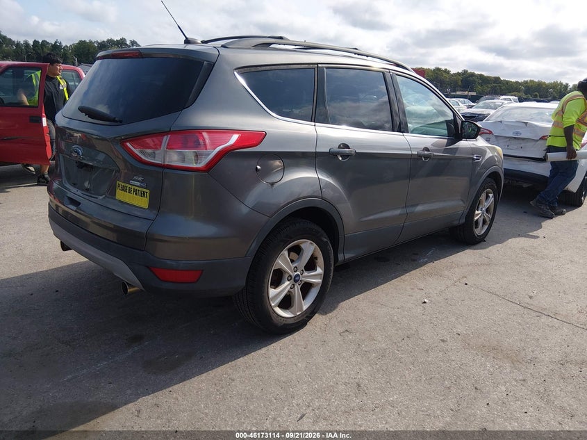 Vin: 1fmcu9gx2dub36844, lot: 46672957, ford escape se 20134