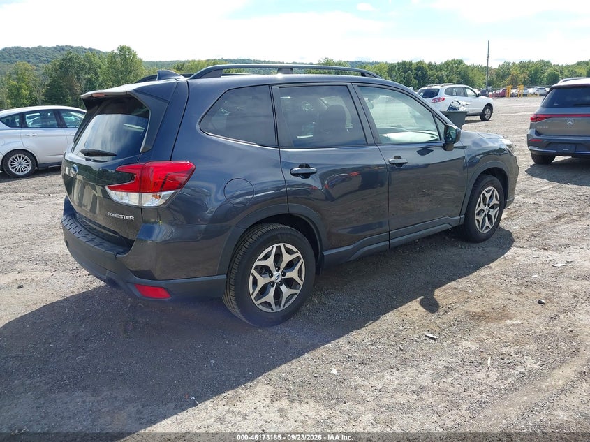 Vin: jf2skaec8kh545865, lot: 46673028, subaru forester premium 20194