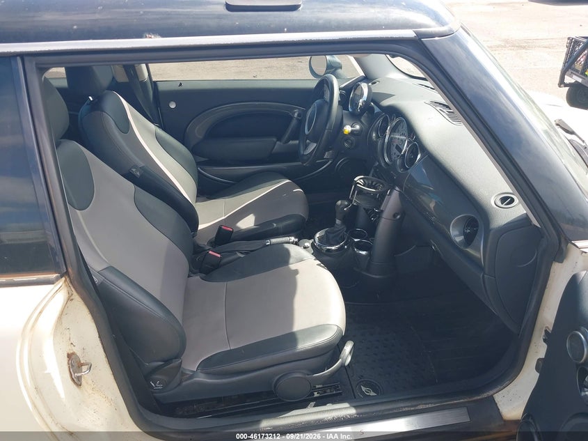 MINI COOPER S 2005 VIN WMWRE33585TG97019