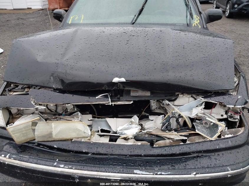 FORD CROWN VICTORIA 1997 VIN 2FALP71W1VX192824