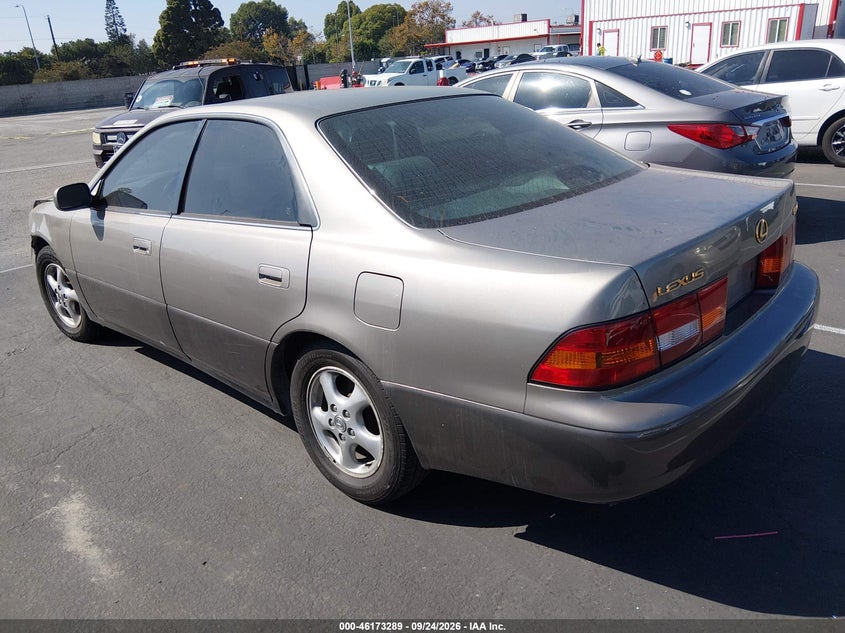 LEXUS ES 300 1998 VIN JT8BF28G8W0092731