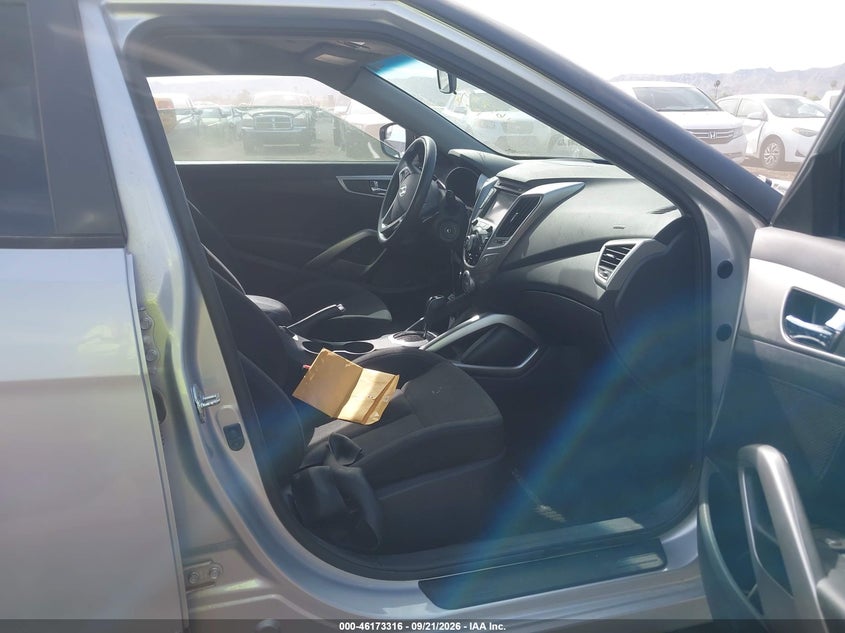 HYUNDAI VELOSTER 2016 VIN KMHTC6AD3GU286093