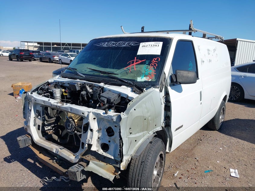 CHEVROLET ASTRO 2002 VIN 1GCDM19X02B129701