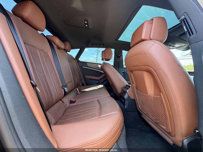 AUDI A7 2019 VIN WAUS2AF2XKN045578