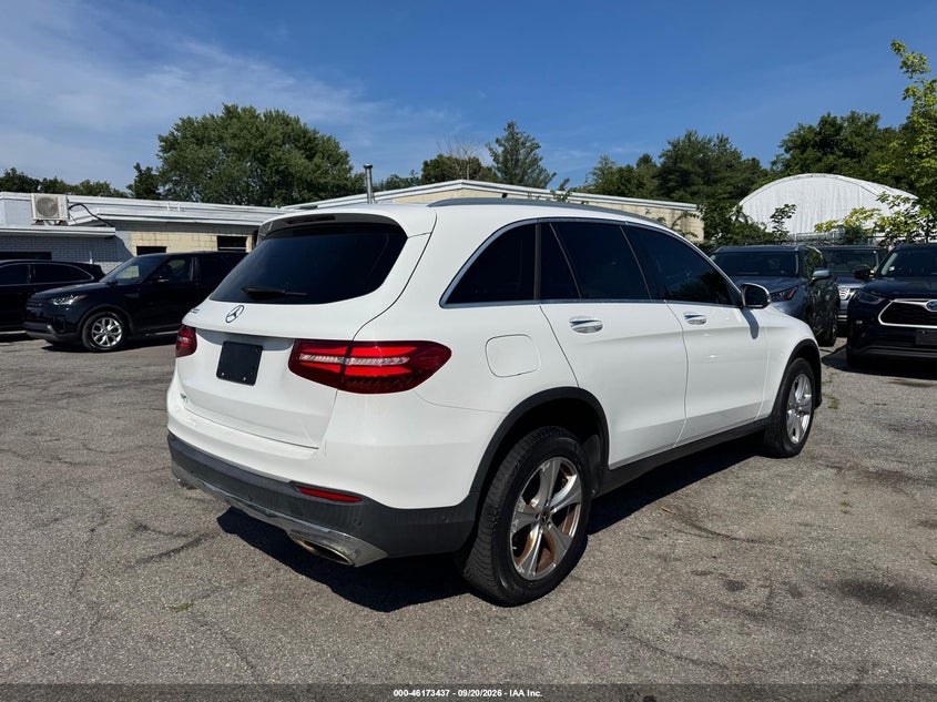 MERCEDES-BENZ GLC 300 2018 VIN WDC0G4JB8JV016447