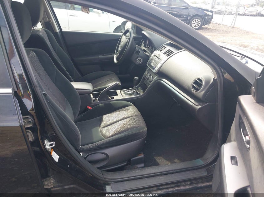 MAZDA MAZDA6 2010 VIN 1YVHZ8BH5A5M33693