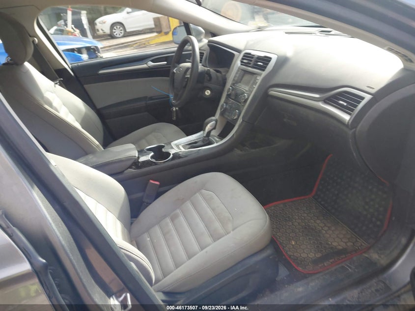2014 FORD FUSION S · Photo 5