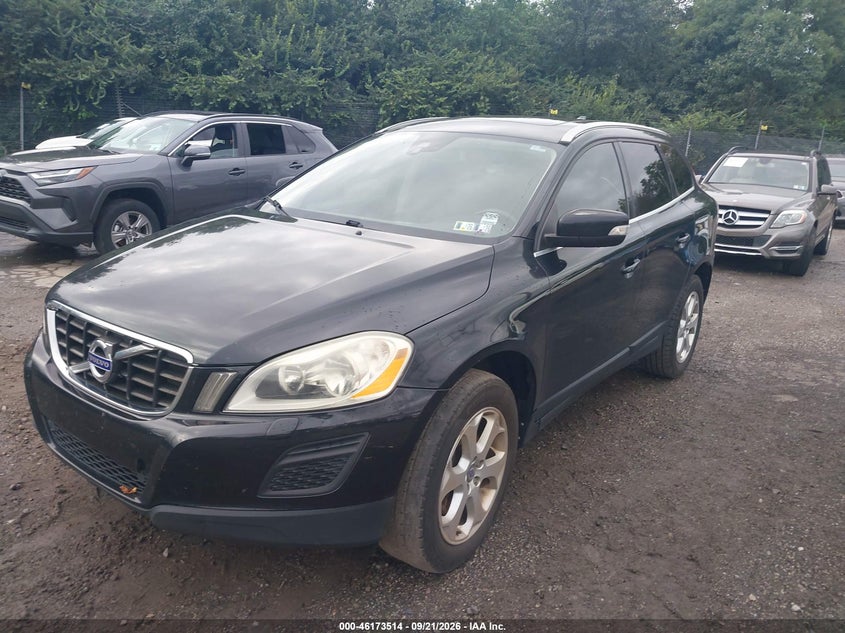 VOLVO XC60 2013 VIN YV4952DL9D2405452