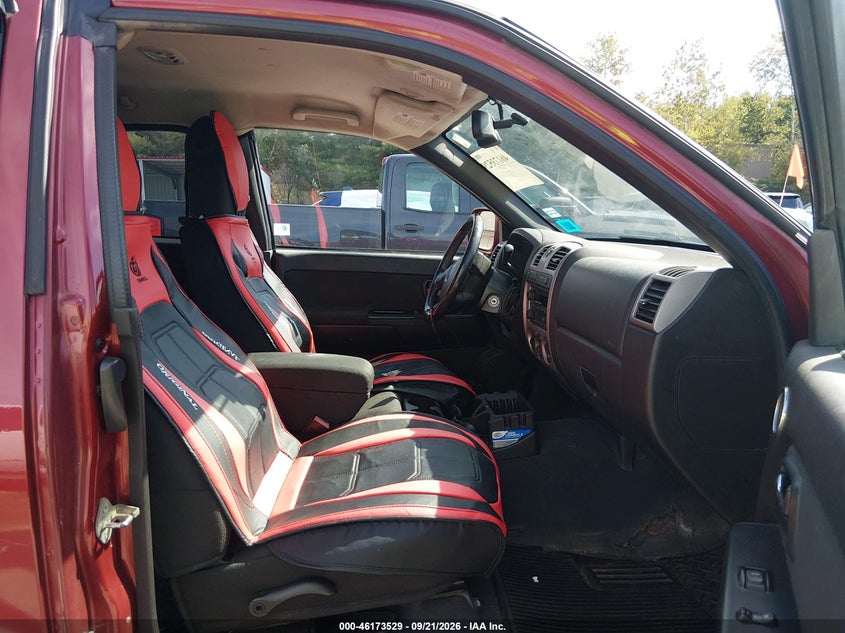 2011 CHEVROLET COLORADO auction photo 5