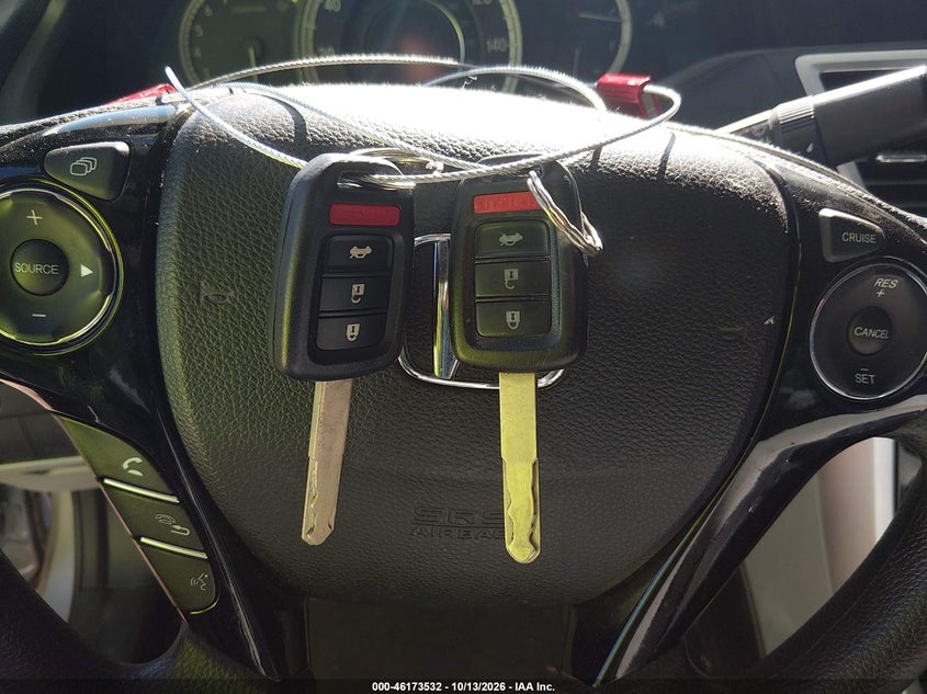 2017 HONDA ACCORD LX · Фото 11