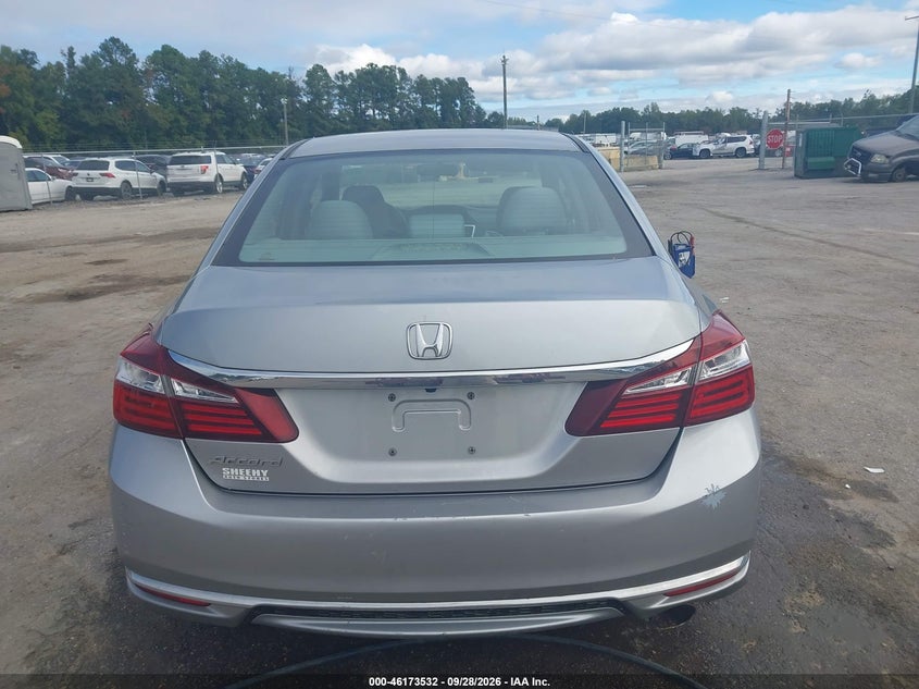 2017 HONDA ACCORD LX · Фото 16