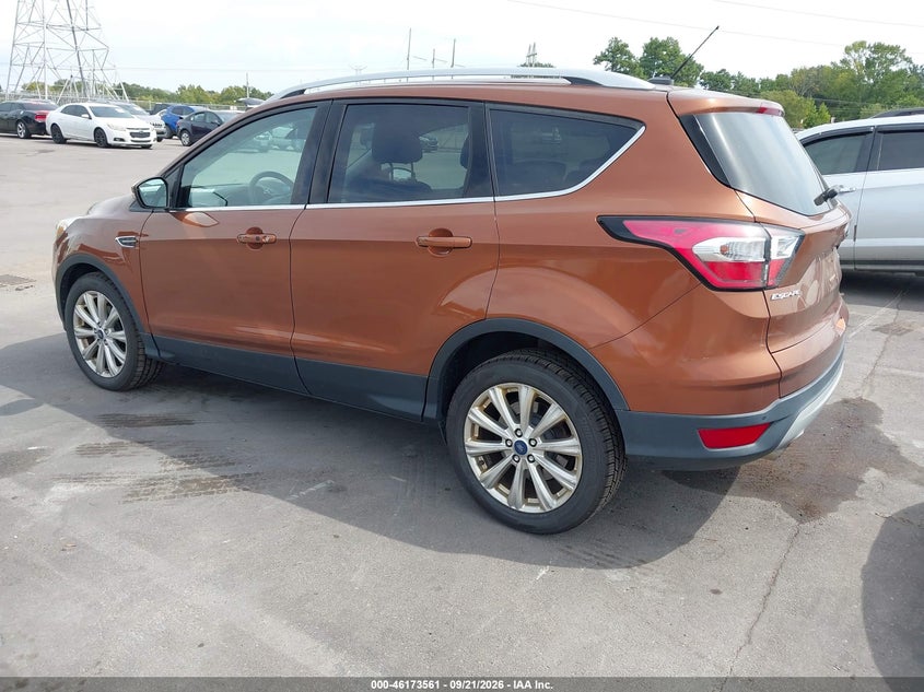 Vin: 1fmcu0jd5hub78747, lot: 46673421, ford escape titanium 20173