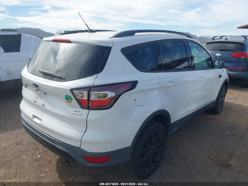 Vin: 1fmcu0gd7hue92732, lot: 46673486, ford escape se 20174