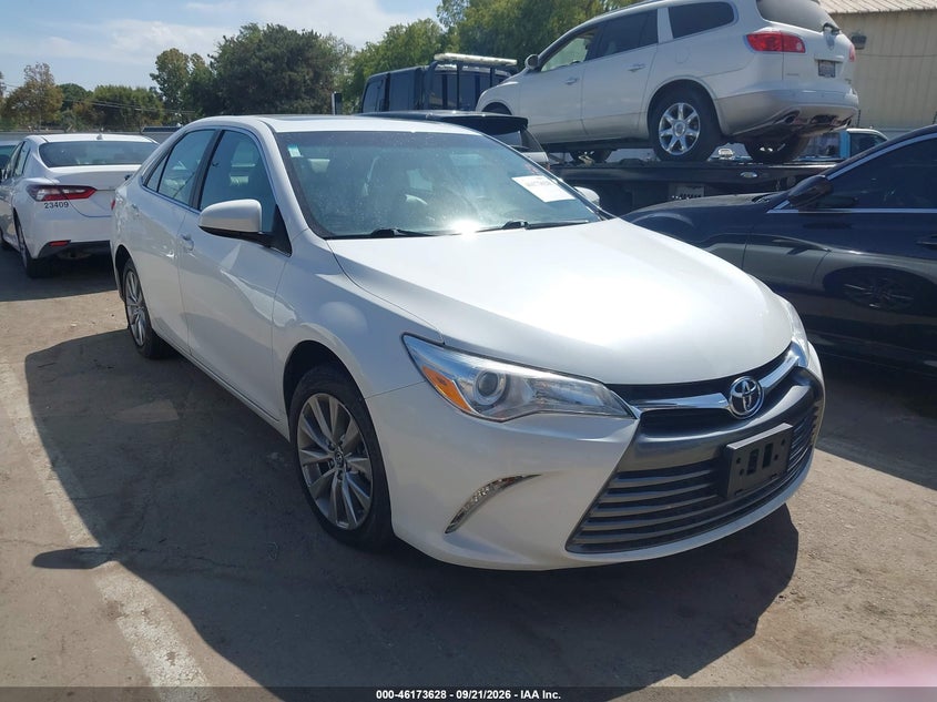 Vin: 4t1bf1fk2hu699508, lot: 46673488, toyota camry xle 2017 img_1